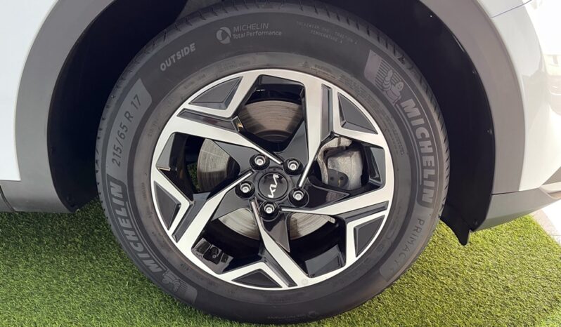 Kia Sportage V (Nuevo Modelo) 1.6 TGDI 150CV Concept lleno